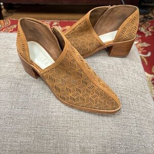 1 State Boots Size 9 Nordstrom Iddah Suede Cutaway Ankle Booties Camel